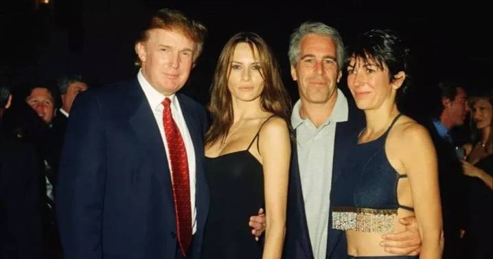 Trump firmó el proyecto de ley para divulgar los archivos de Epstein
