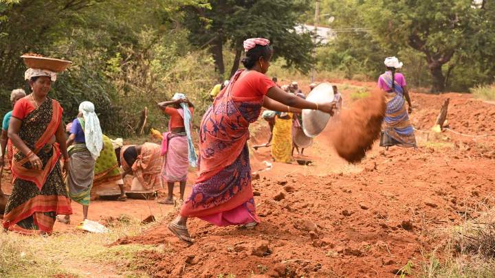 27 lakh MGNREGA workers deleted between October 10 and November 14