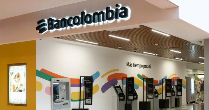 ¡Multa millonaria a Bancolombia por dejar varados a millones!