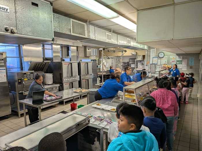 HISD expands free meal programs amid federal SNAP funding delays