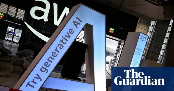 More than 1,000 Amazon workers warn rapid AI rollout threatens jobs and climate