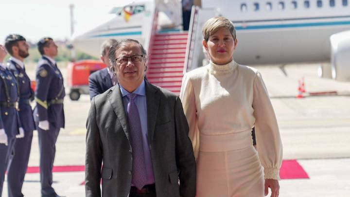 Presidente Petro sale en defensa de Verónica Alcocer: "No deriva ingresos públicos, es una mujer libre"