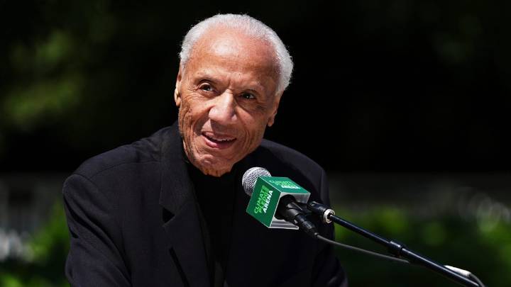 Lenny Wilkens, leyenda del baloncesto y símbolo de respeto, falleció a los 88 años