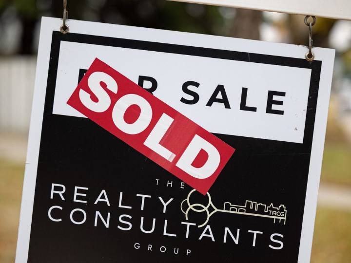 Home sales and prices edged up in October but still down year over year: CREA