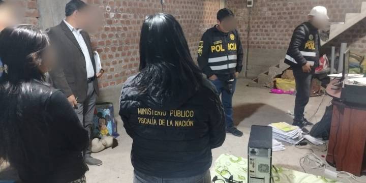 Tres policías son acusados de recibir soborno de S/ 13 mil en Ayacucho: Allanan comisaría en Huamanga