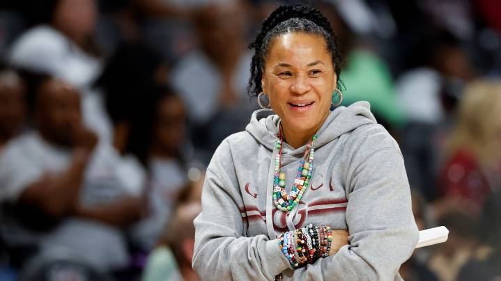 Final Four feel in Las Vegas: Top teams clash in women's basketball