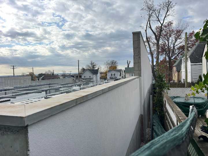 ‘Just horrendous’: Concrete walls around Staten Island battery energy storage system spark outrage