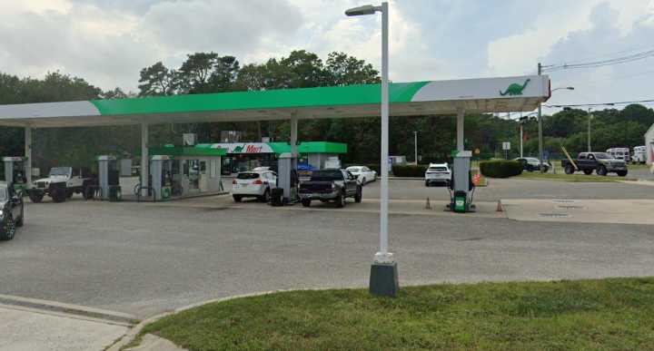 Berkeley gas station raided after probe into illegal THC and flavored vape sales