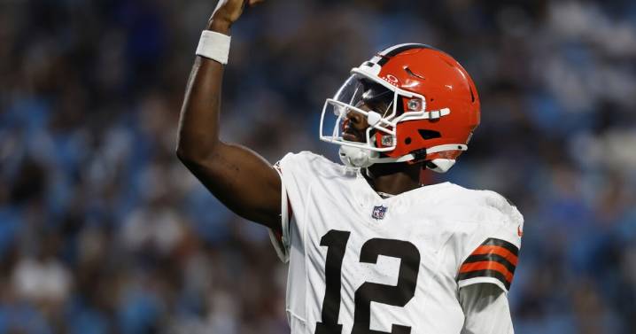 Browns name Shedeur Sanders QB1 for game against Raiders