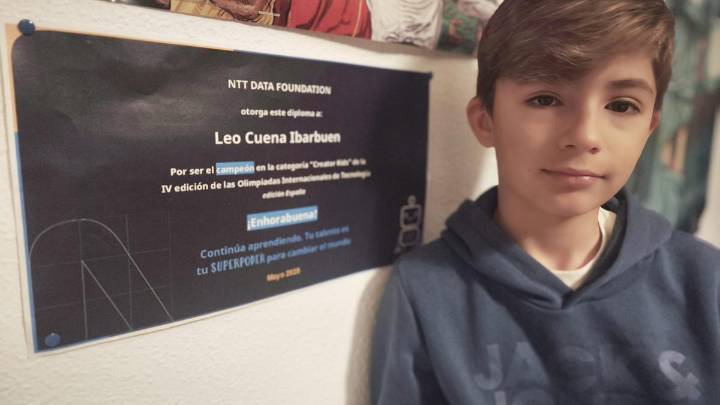 Leo Cuena, el aragonés de 10 años que ha logrado el 'oro' en las Olimpiadas de Tecnología: "Me inspiró mi abuela"