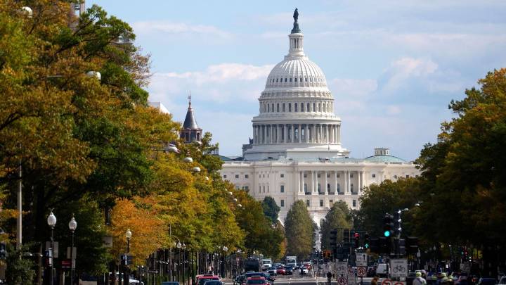 Senado de EE. UU. aprueba proyecto de ley para poner fin al cierre del Gobierno y pasa a la Cámara de Representantes