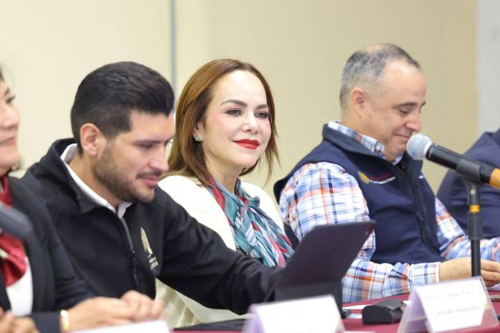 CARMEN LILIA CANTUROSAS REAFIRMA COMPROMISO DE NUEVO LAREDO EN OPERATIVO HÉROES PAISANOS, JUNTO AL GOBERNADOR AMÉRICO VILLARREAL