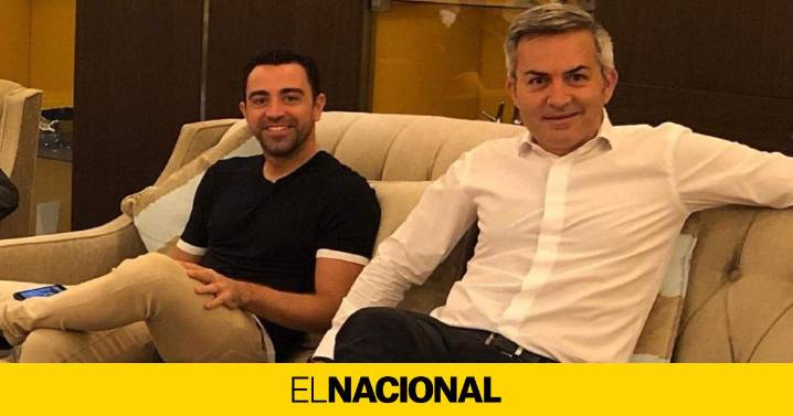 Primeros movimientos electorales en el Barça: Xavi Hernández entra en campaña 'votando' a Víctor Font