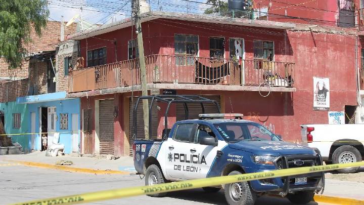 Primer homicidio de noviembre en León: ejecutan a un hombre dentro de una vecindad en Colonia El Carmen