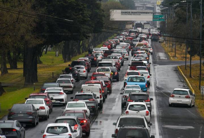 Hoy No Circula jueves 13 de noviembre: Restricciones vehiculares CDMX y EDOMEX