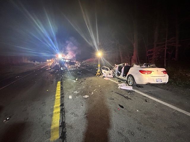 3 dead in Clare County crash after Jeep crosses center line