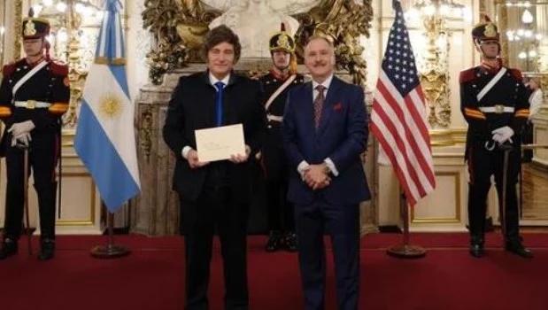 Milei recibió las cartas credenciales del embajador de los Estados Unidos