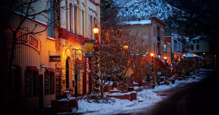 Manitou Springs prepares for a busy holiday season with Holiday Happenings