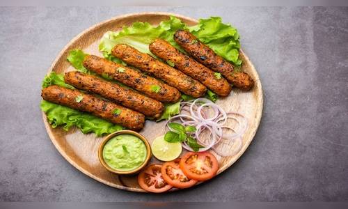 After UNESCO tag for Lucknowi food, CM Adityanath bats for 'One District, One Cuisine'