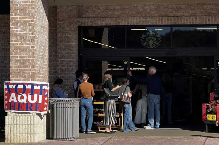 Westlake residents in favor of road maintenance ...