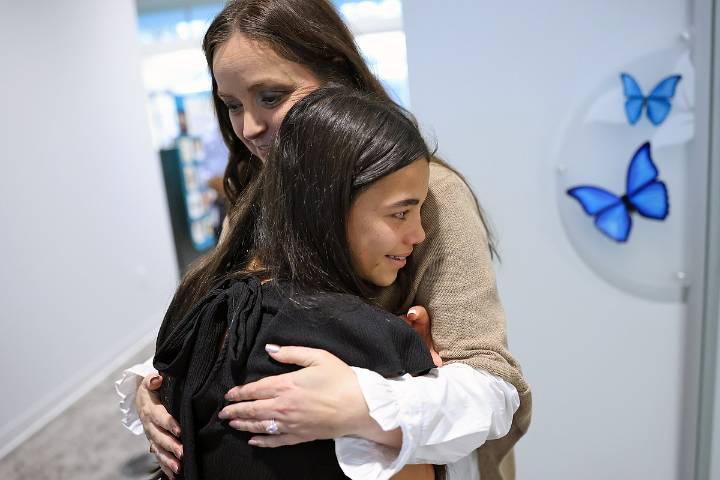 Maine girl saved by tissue donation spending holiday in Arkansas with donor’s family