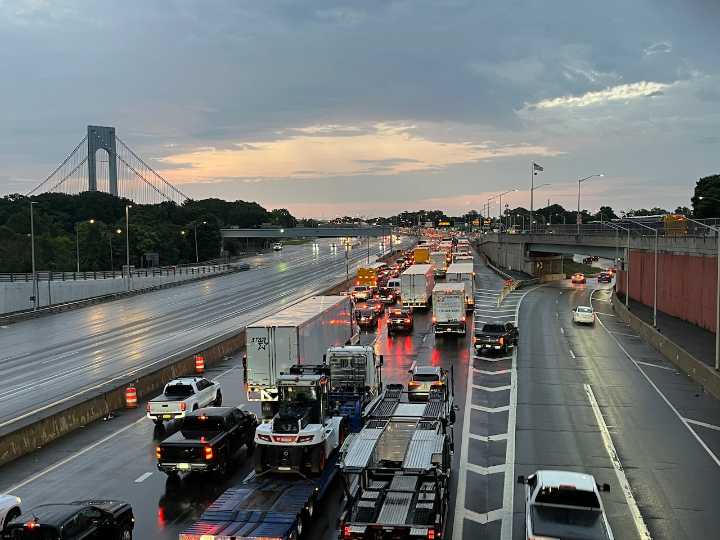 Thanksgiving 2025 travel: When to avoid the worst holiday traffic