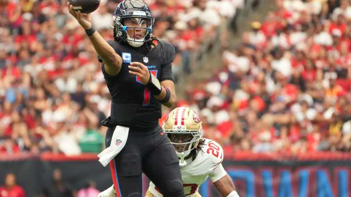 Broncos at Texas odds, picks and predictions