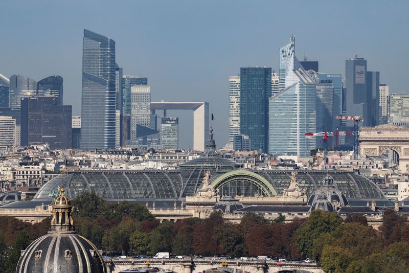 Euro zone to grow faster than expected in 2025