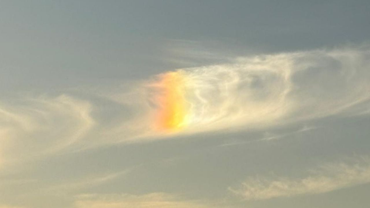 ¿Qué se vio hoy en el cielo de Monterrey? Así se forma el fenómeno conocido como “perro solar”