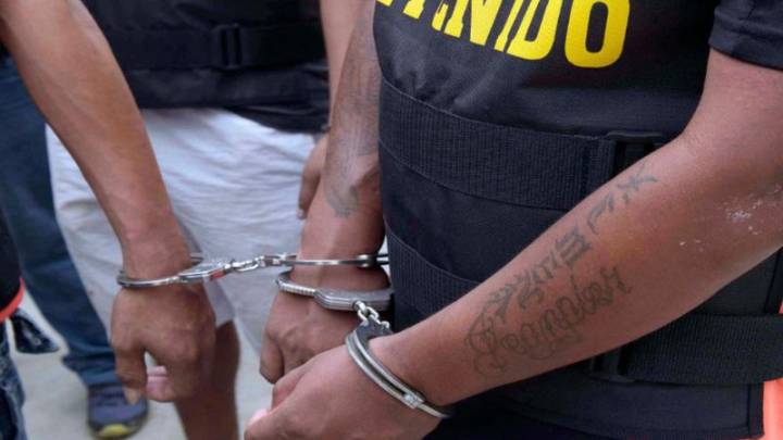 Capturan en Argentina al Jorobado Deivi, presunto cabecilla de Los Compadres