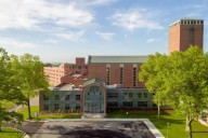 Worker chokes special needs student at NY school for kids on autism spectrum: report