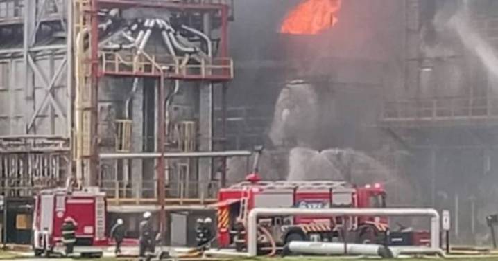 Incendio en la Refinería YPF de La Plata: no hubo heridos
