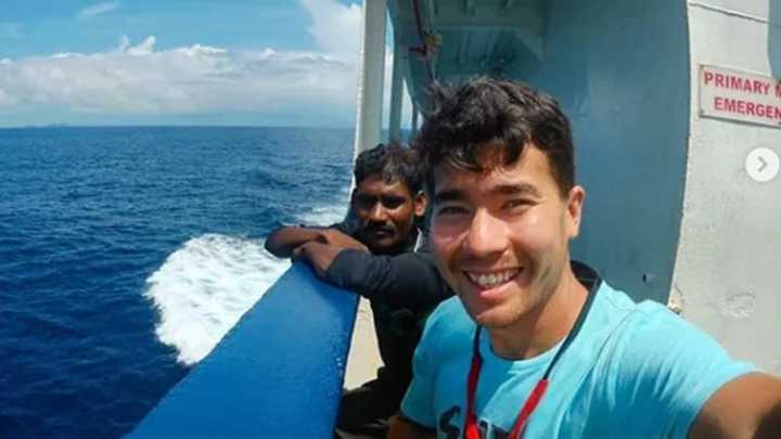 Un misionero visitó una tribu de caníbales con regalos de Occidente y lo mataron