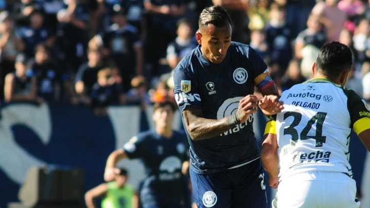 Independiente Rivadavia se impone 1-0 ante Defensa y Justicia