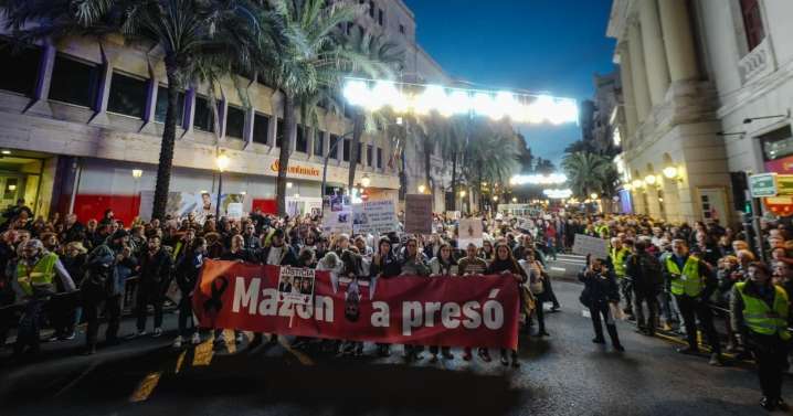 La izquierda se queda sin relato tras la dimisión de Mazón y la manifestación por la dana en Valencia sólo reúne a poco más de mil personas