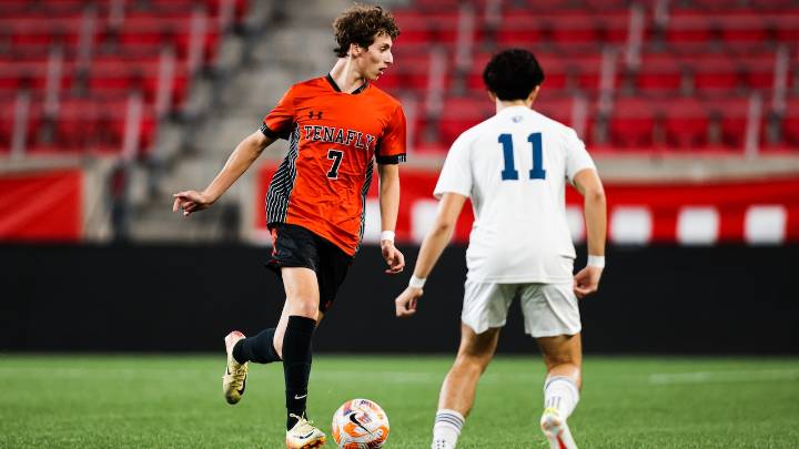 Oelsner’s career day sends Tenafly to North Jersey S1G3 semis