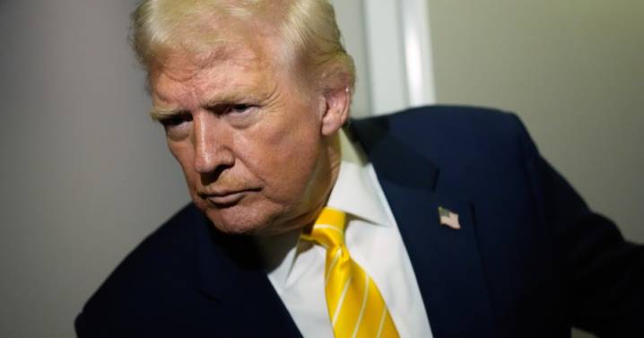 Trump slams Indiana Republicans for not moving forward with redistricting effort