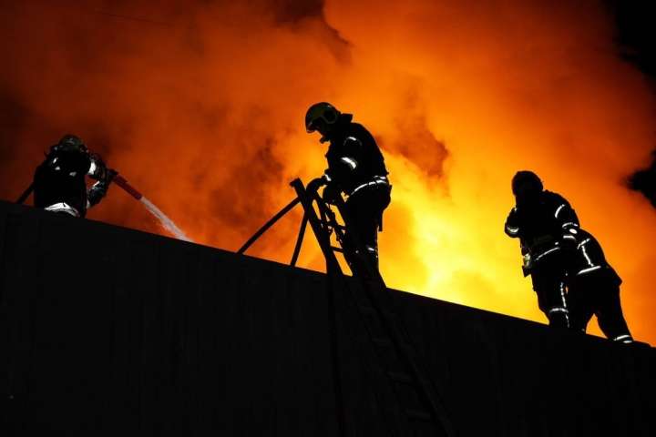 Trump Peace Plan: Secret Russia War Talks as Massive Attacks Rock Ukraine