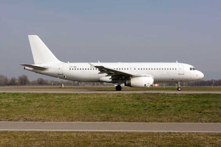 Airbus detecta un problema de seguridad en aviones A320 que obliga a inmovilizarlos