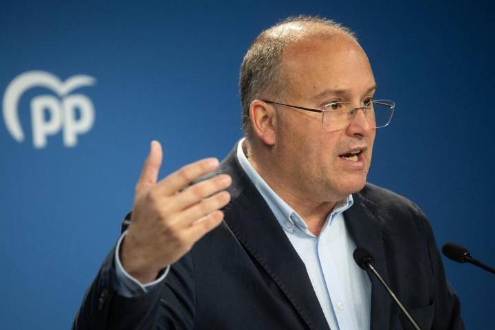 Tellado: "La financiación irregular sobrevuela sobre el PSOE"