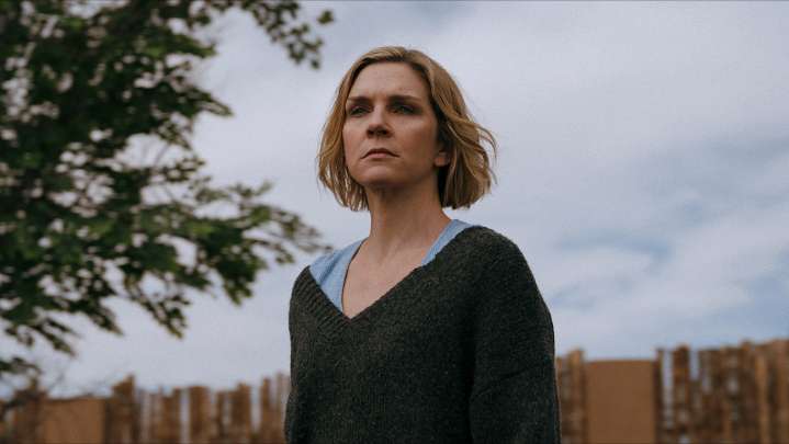 Pluribus: Rhea Seehorn Is Now Playing the Most Miserable Person on Earth