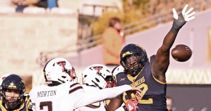 WVU football: Mountaineers fall in finale against Texas Tech, 49