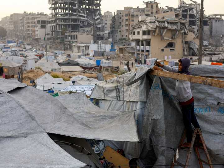 Gaza ‘reduced to dust’ as world commits in Doha to eradicate poverty