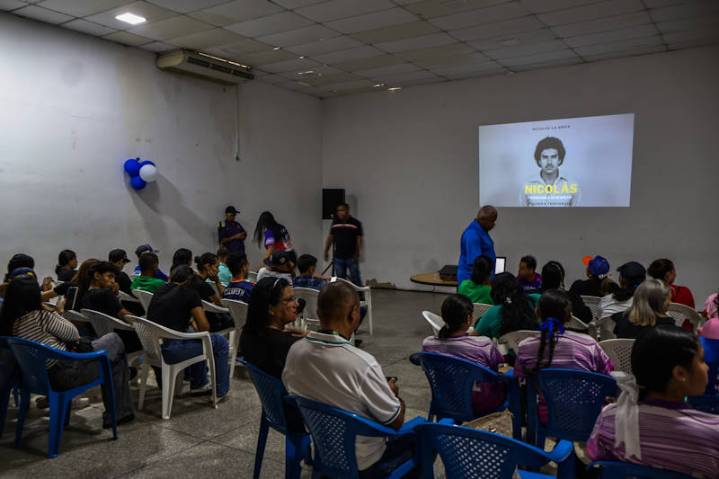Naguanagua: Pueblo disfrutó de la proyección de la serie: «Nicolás»