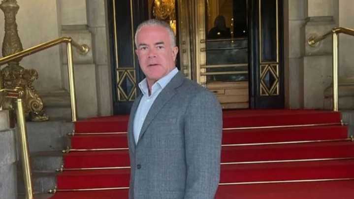 Guatemala retira cargo de cónsul honorario en México a empresario dueño de Miss Universo