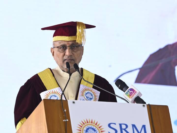 VP graces 3rd Convocation of SRM University