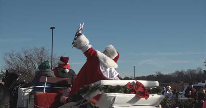 Barracks Road Shopping Center to host annual Holiday Parade