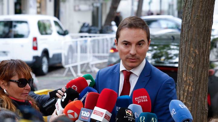 Lobato declara que cuestionó el origen «legítimo» del correo del abogado del novio de Ayuso que recibió