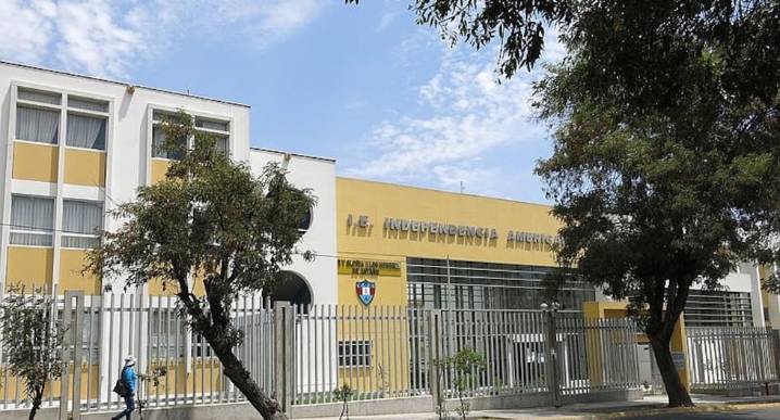 Proponen declarar al Colegio Independencia Americana de Arequipa como “Benemérito de la República”