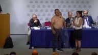 El "hombre imán": repudio por un acto antivacunas organizado por una diputada del PRO en el Congreso